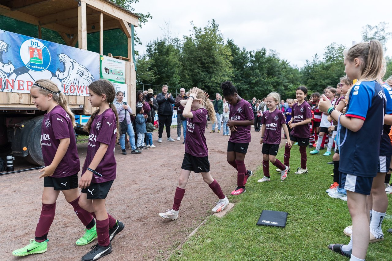 Bild 110 - Loewinnen Cup